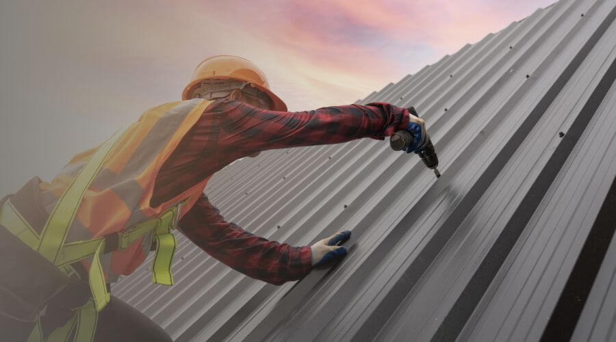 Professional gutter cleaning in Camilla, GA